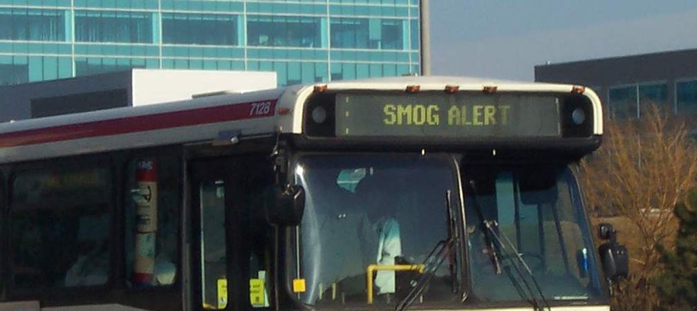Smog alert in Toronto, 2006