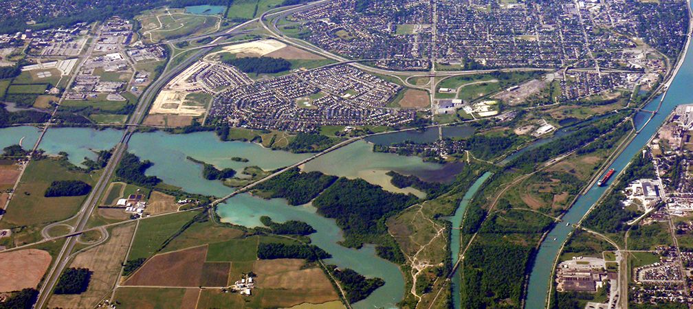 Thorold, Welland Canal, Niagara Region